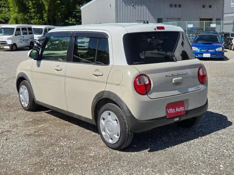 Suzuki Alto Lapin