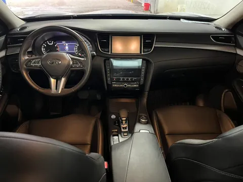 Infiniti QX50