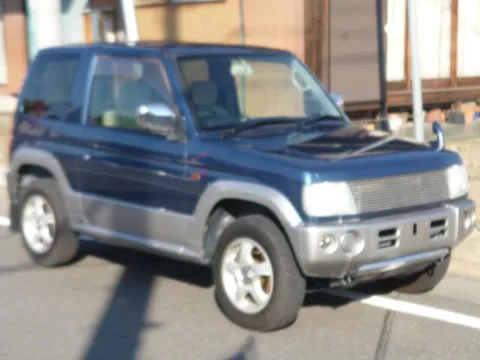 Mitsubishi Pajero Mini