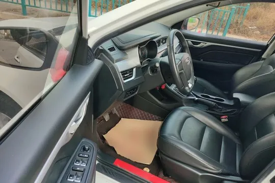Geely Vision