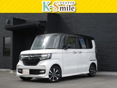 Honda N-BOX Custom