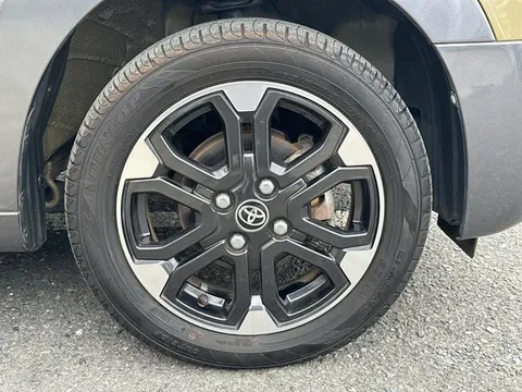 Toyota Pixis Joy