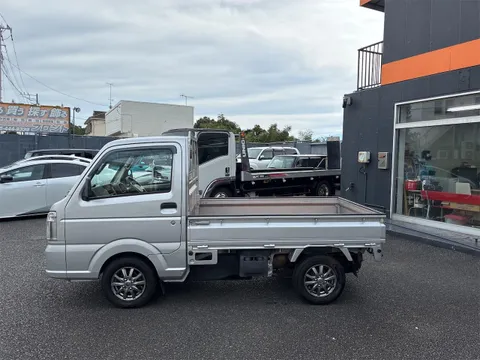 Nissan Clipper Truck
