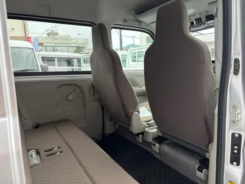 Nissan Clipper