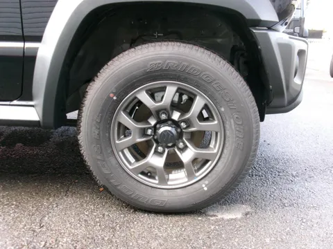 Suzuki Jimny Nomade