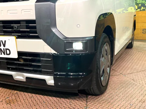 Mitsubishi Delica Mini