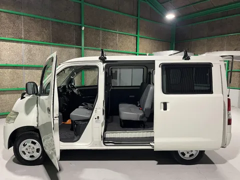 Toyota TownAce Van