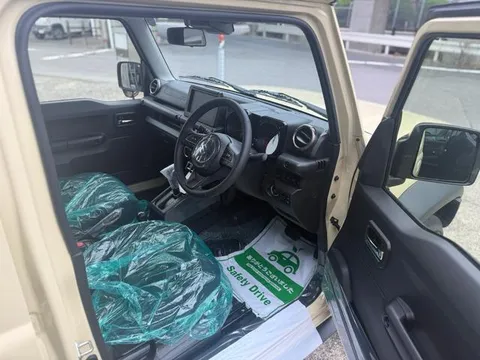 Suzuki Jimny Nomade