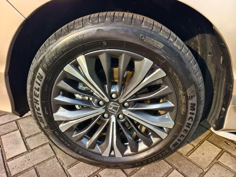 Honda UR-V