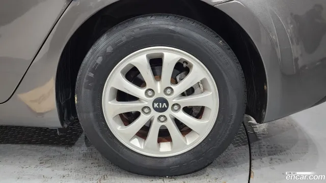 Kia Cerato (K3)