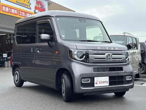 Honda N-VAN Plus Style