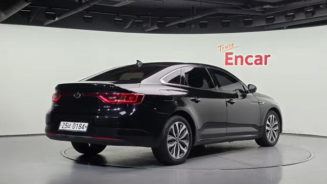 Renault Talisman (SM6)
