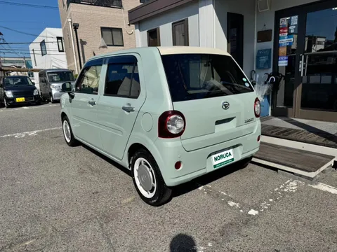 Daihatsu Mira Tocot