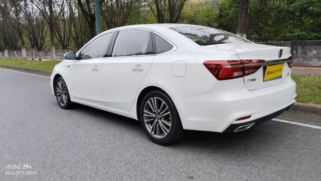 Roewe i6 Classic