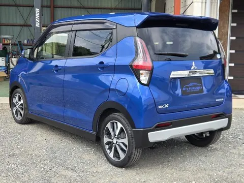 Mitsubishi eK X