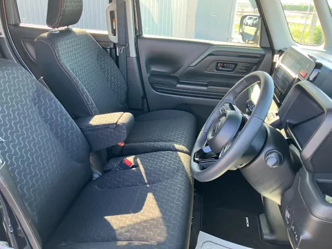Suzuki Spacia Gear