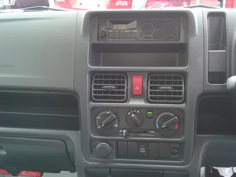 Nissan Clipper Truck