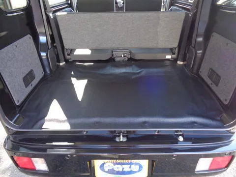 Nissan Clipper Van
