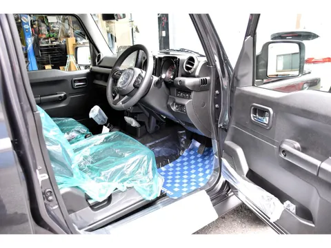 Suzuki Jimny Nomade