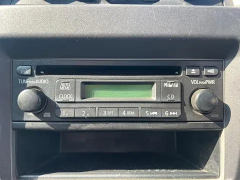 Nissan Clipper Van