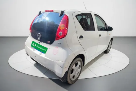 BYD F0