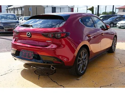 Mazda MAZDA3 Fastback