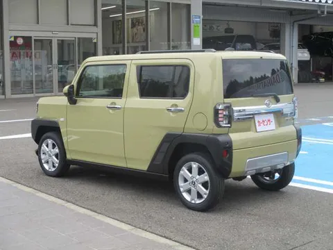 Daihatsu Taft
