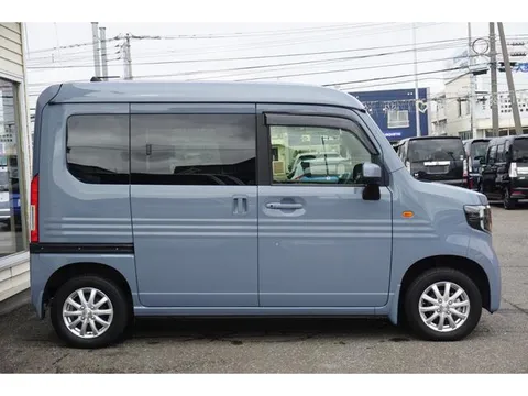 Honda N-VAN Plus Style
