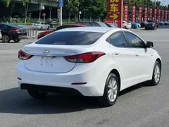 Hyundai Elantra (Avante)