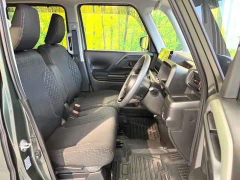 Suzuki Spacia Gear