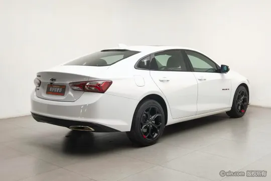 Chevrolet Malibu XL