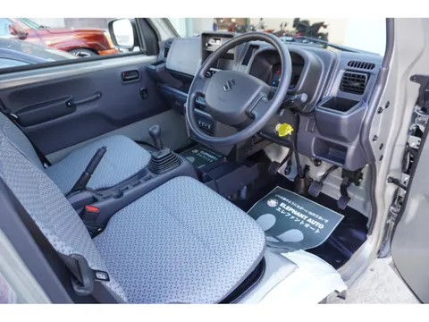 Suzuki Carry Track