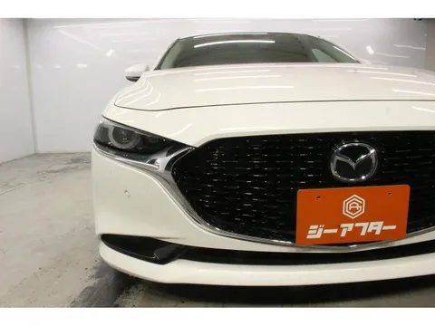 Mazda MAZDA3 Fastback