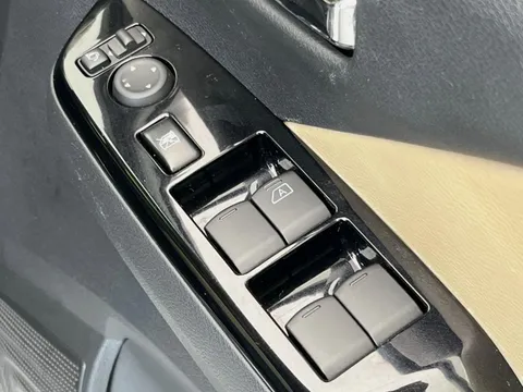 Mitsubishi eK X