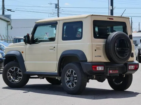 Suzuki Jimny Sierra