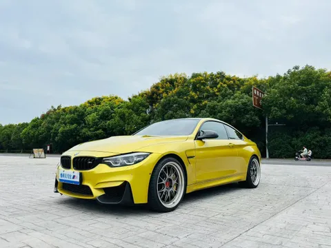 BMW M4