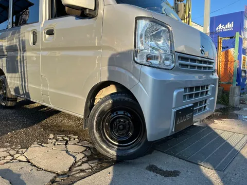 Nissan Clipper