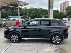 Roewe RX5