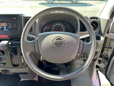 Nissan Clipper