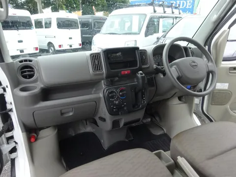 Nissan Clipper