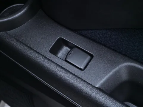 Mitsubishi eK X