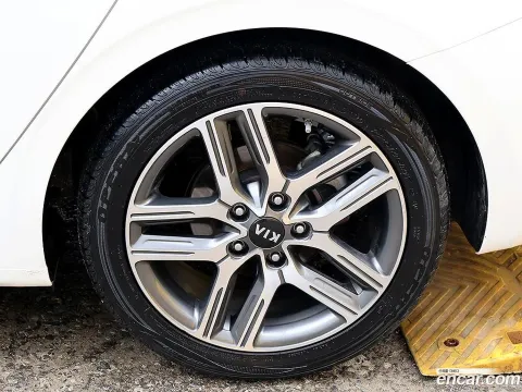 Kia Cerato (K3)