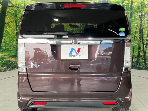 Honda N-BOX Slash