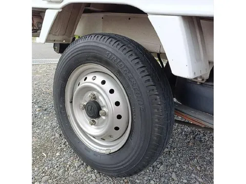 Mazda Scrum Truck