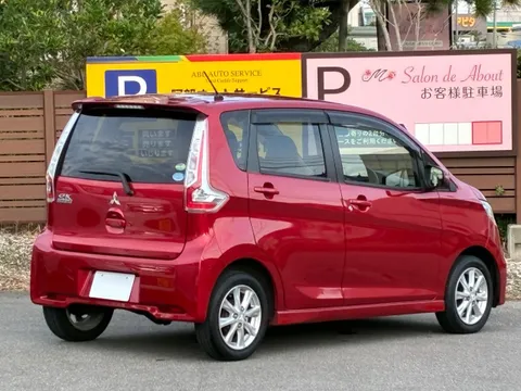 Mitsubishi eK Custom