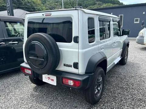 Suzuki Jimny Nomade