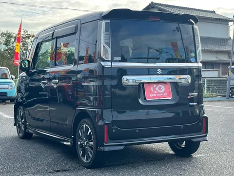 Suzuki Spacia Custom