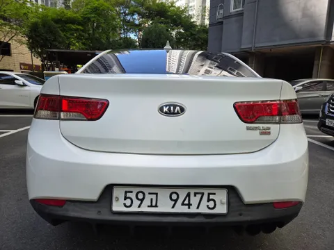 Kia Cerato (Forte)