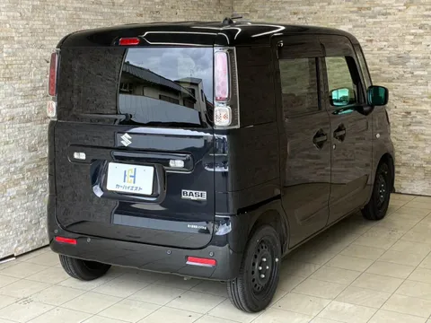 Suzuki Spacia Base