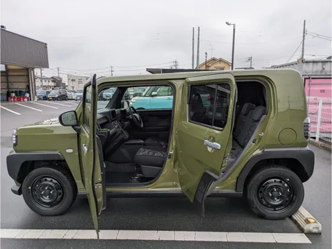 Daihatsu Taft